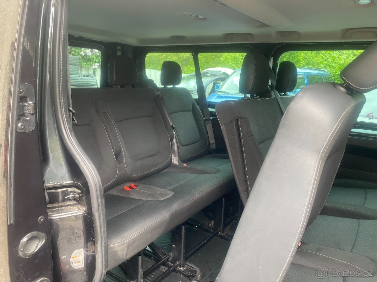 2019 Opel VIVARO - 10