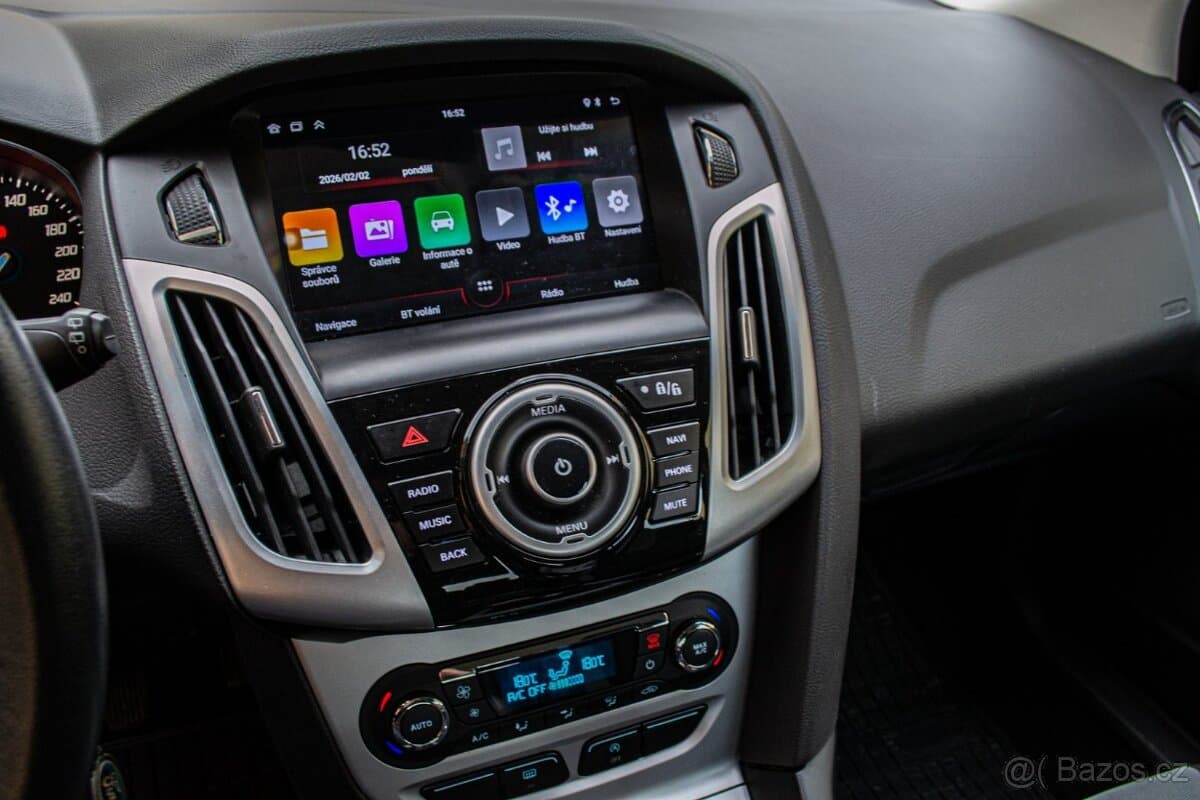 2012 Ford FOCUS - 10