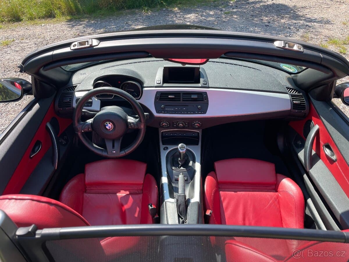 2006 BMW Z4 - 10
