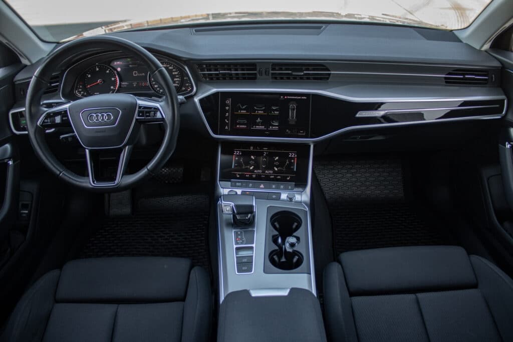 2022 Audi A6 - 10