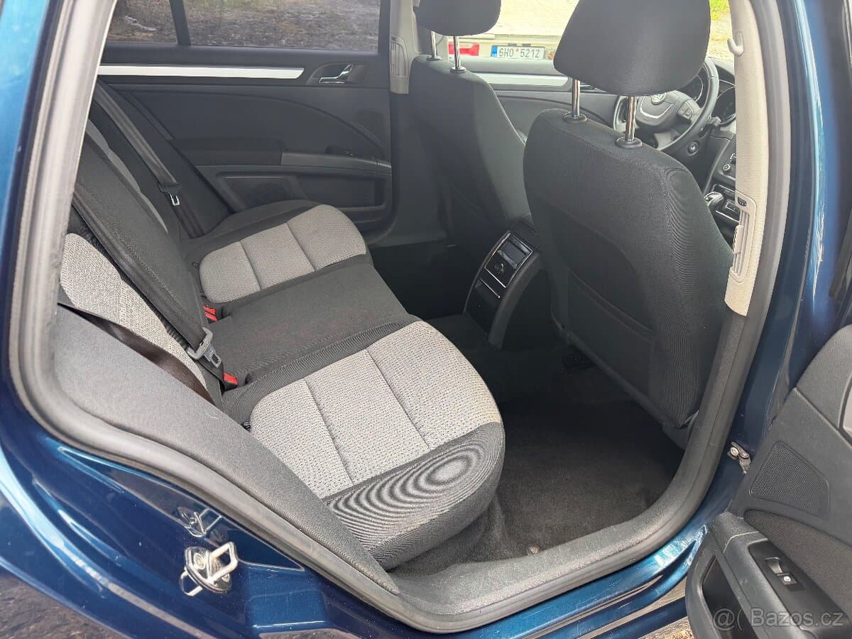 2012 Škoda SUPERB - 10
