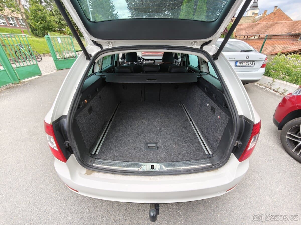 2013 Škoda SUPERB - 10