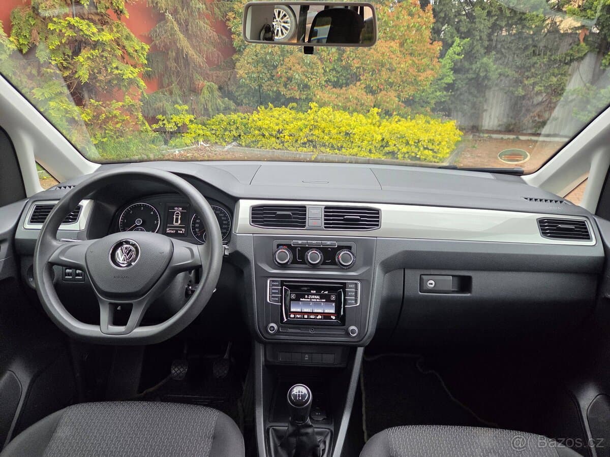 2015 Volkswagen CADDY - 10
