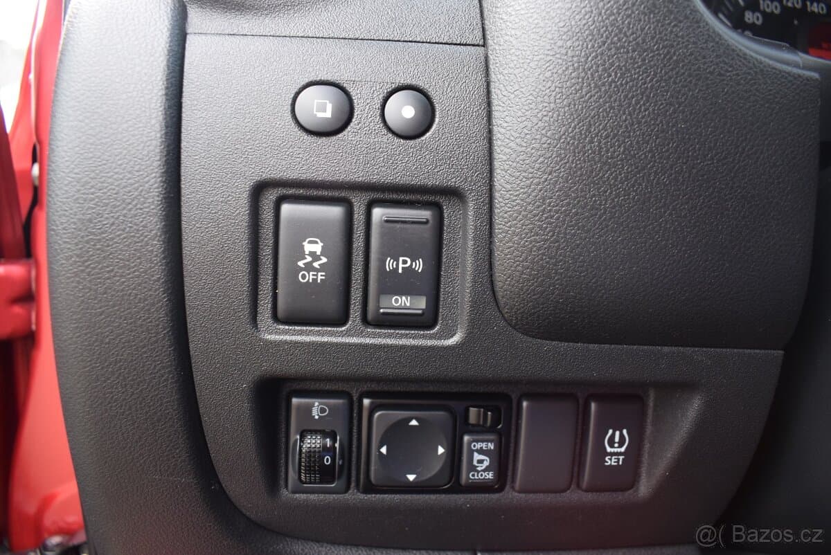 2015 Nissan MICRA - 10