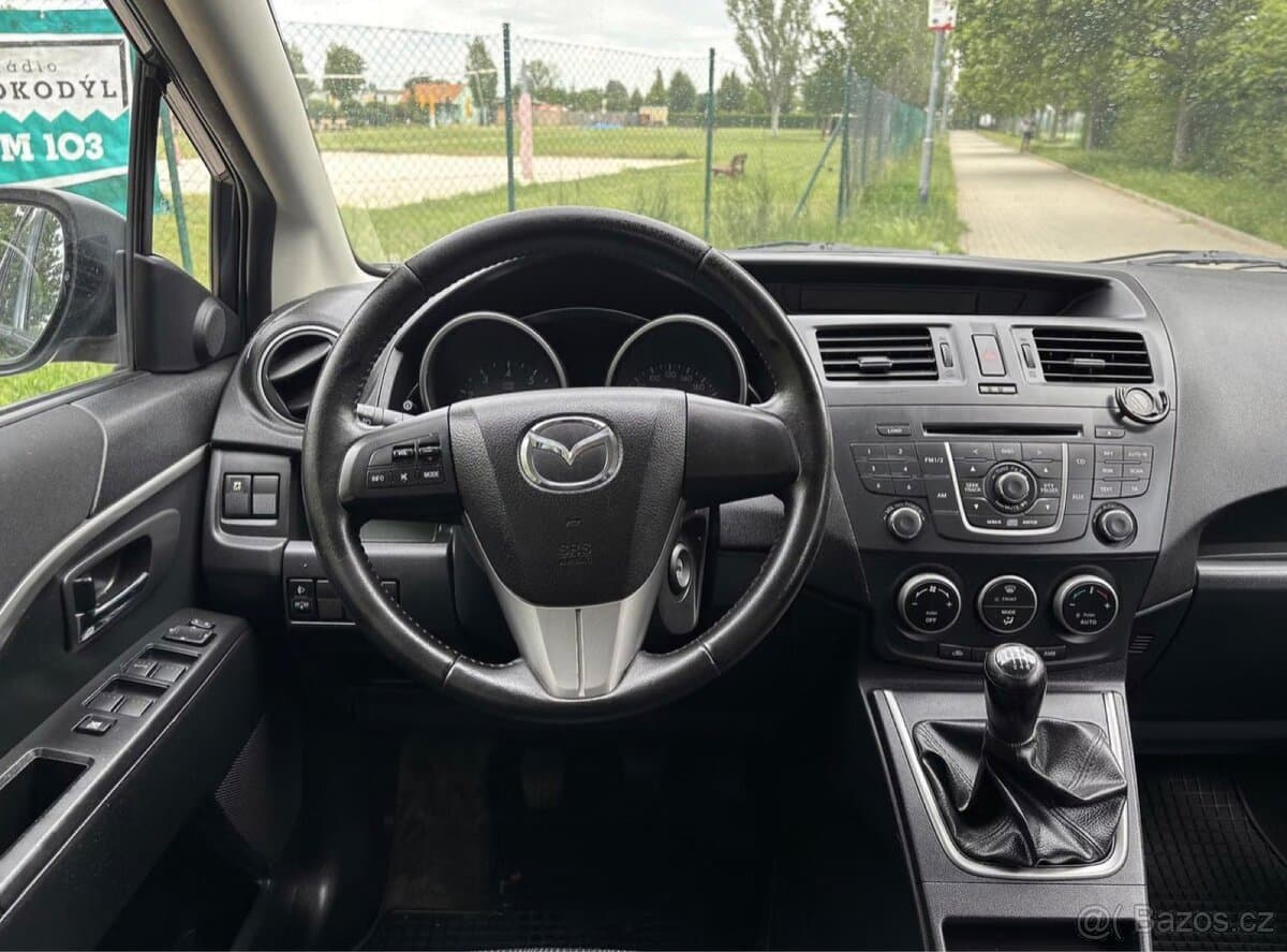 2011 Mazda 5 - 19
