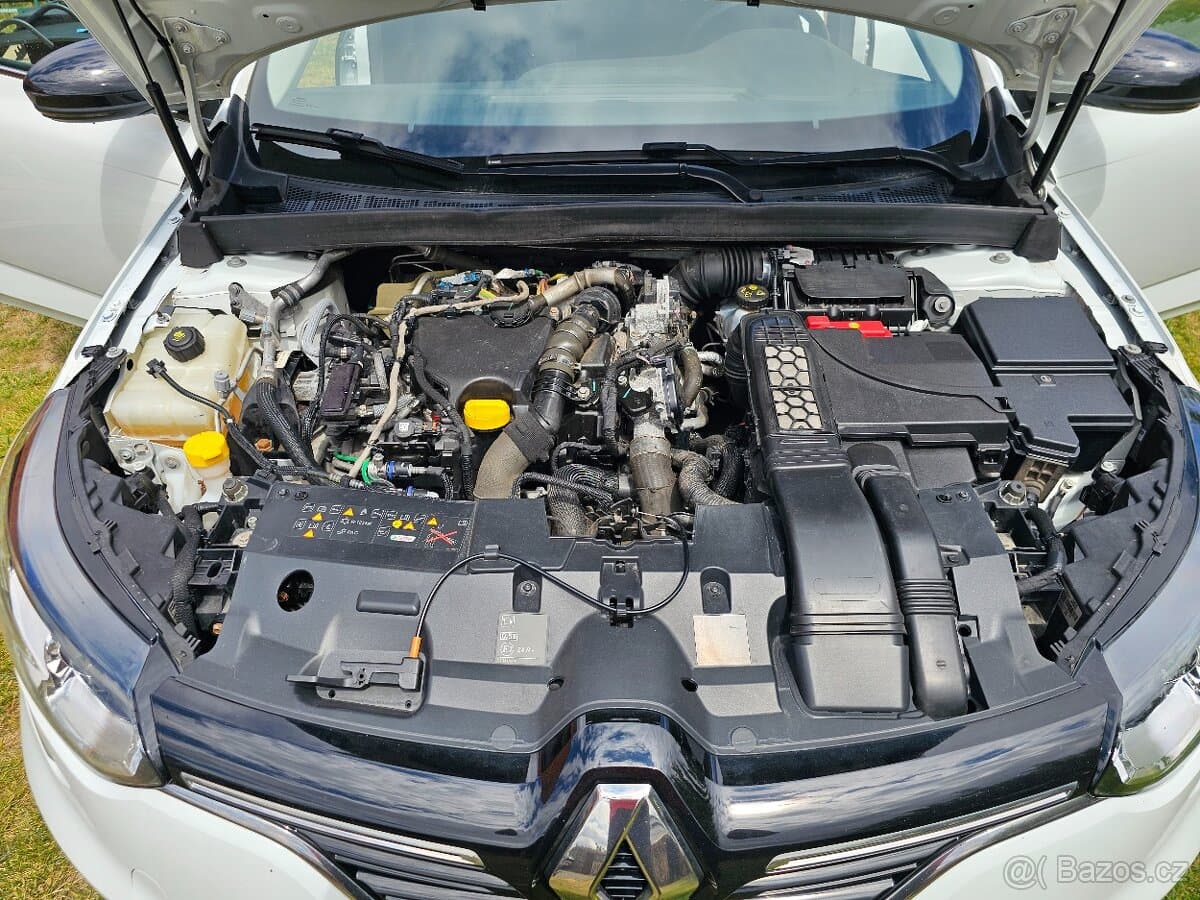 2019 Renault MEGANE - 10