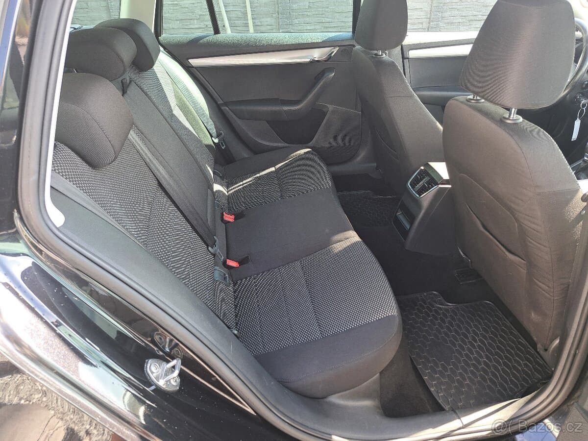 2015 Škoda OCTAVIA - 10
