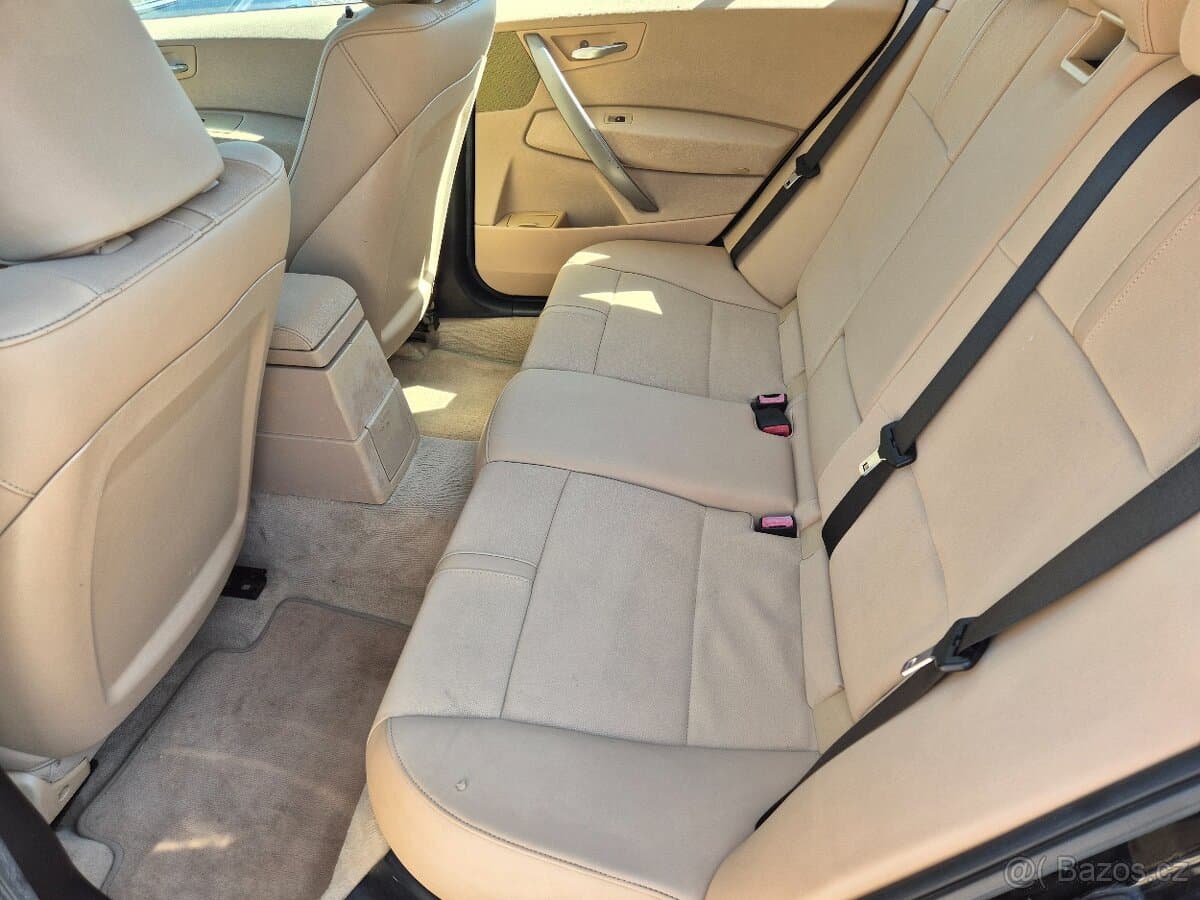 2006 BMW X3 - 10