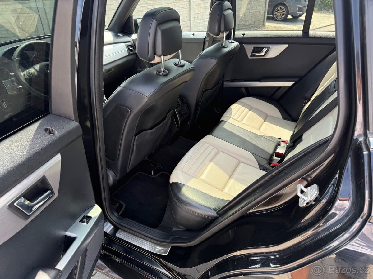 2011 Mercedes-Benz GL - 10