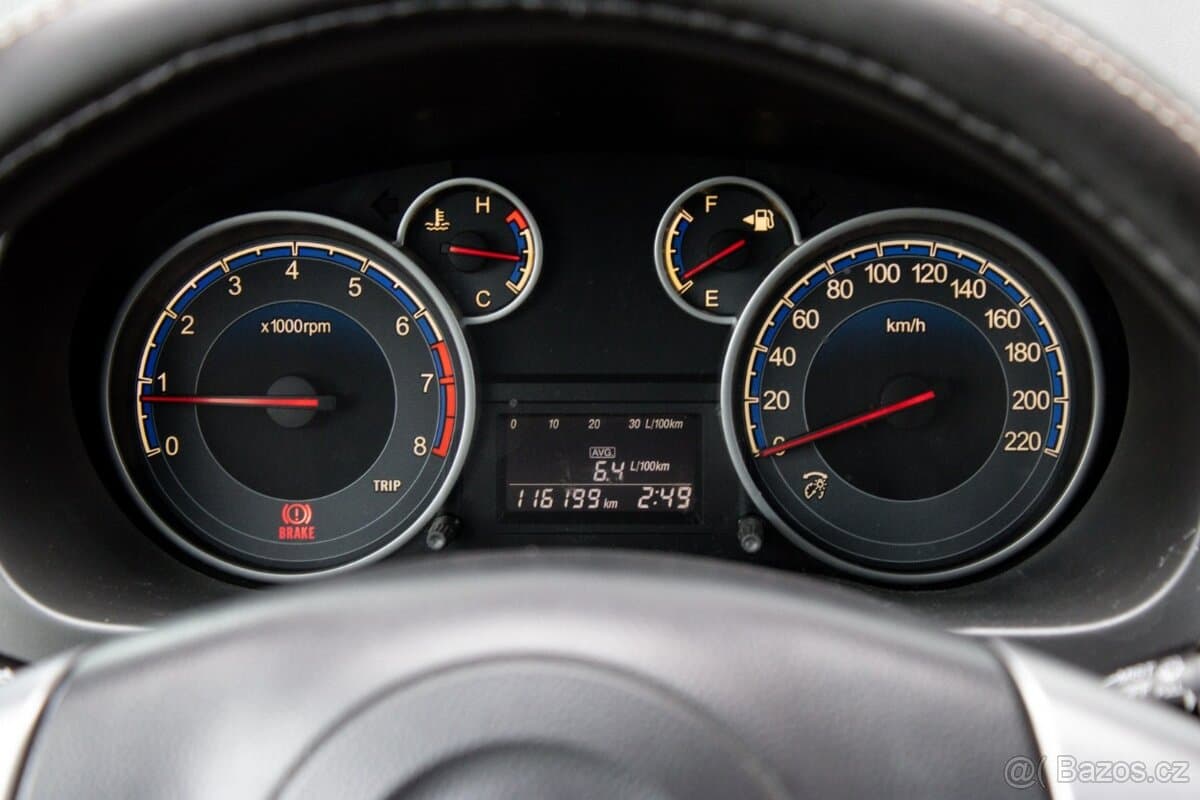 2011 Suzuki SX4 - 10