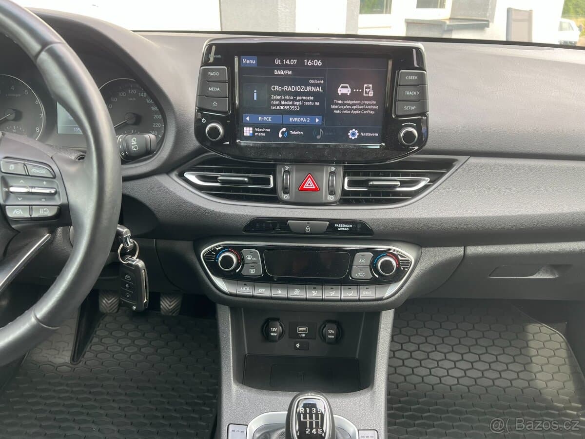 2023 Hyundai i30 - 10