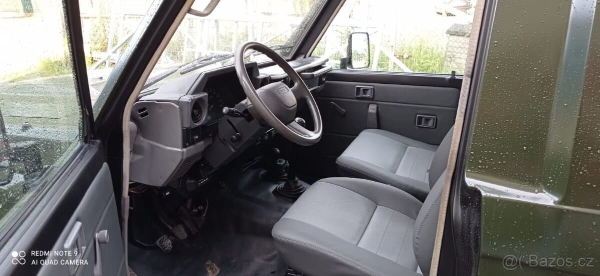 2009 Toyota LAND CRUISER - 10