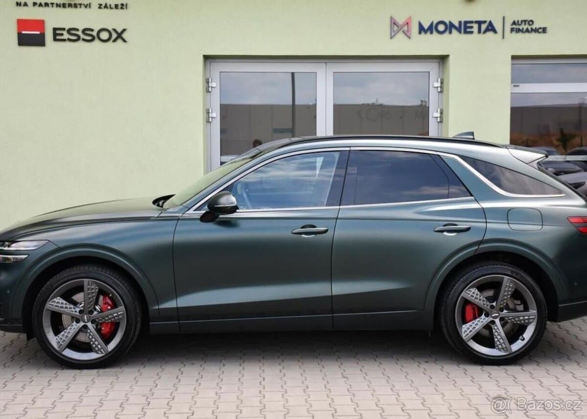2022 Genesis GV70 - 10