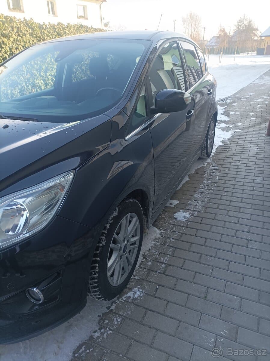 2013 Ford C-MAX - 10