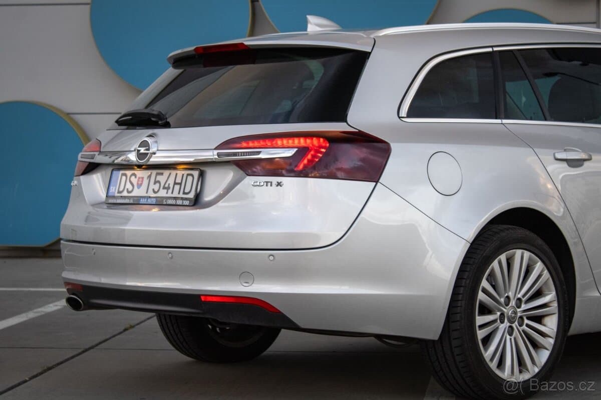 2016 Opel INSIGNIA - 10