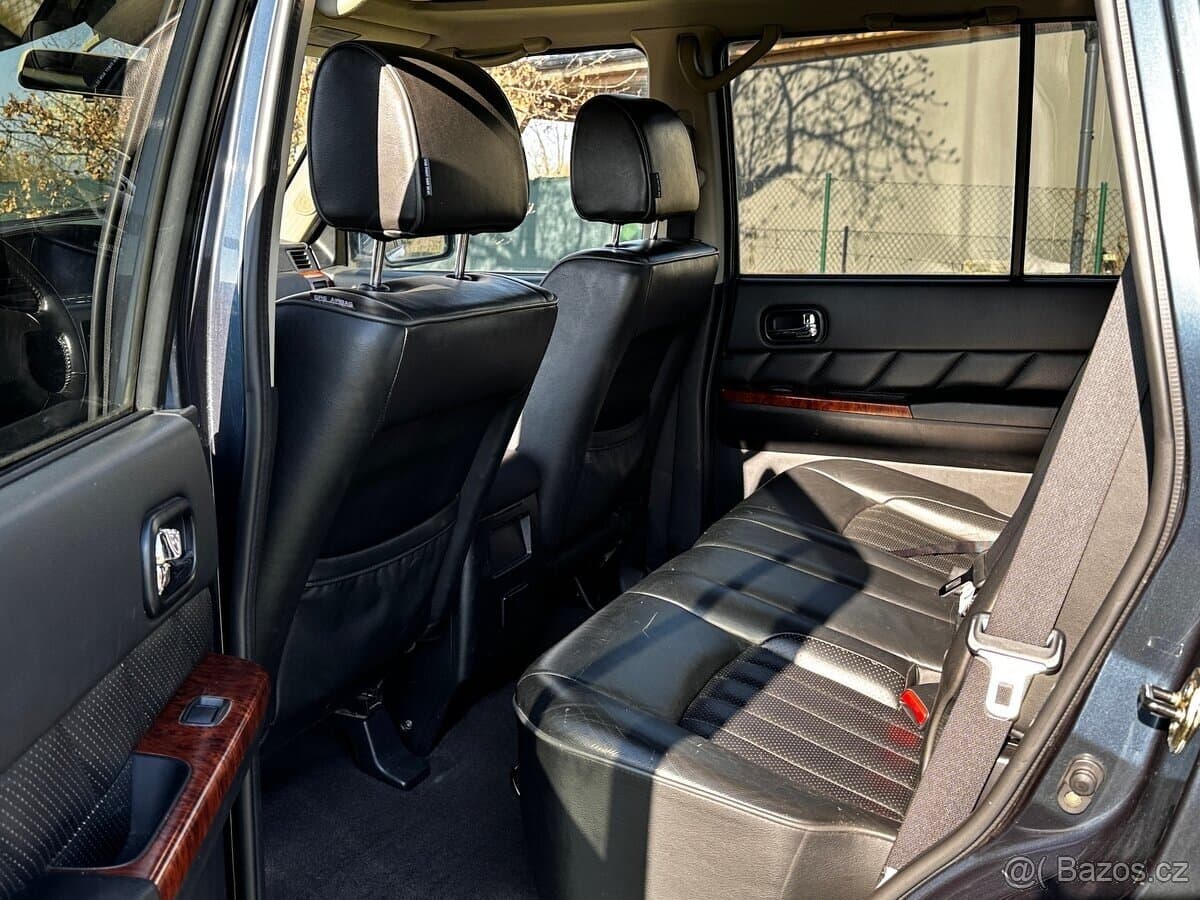 2005 Nissan PATROL - 10