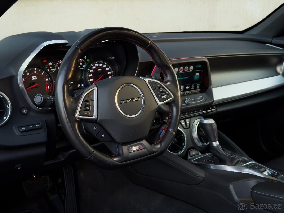 2016 Chevrolet CAMARO - 10