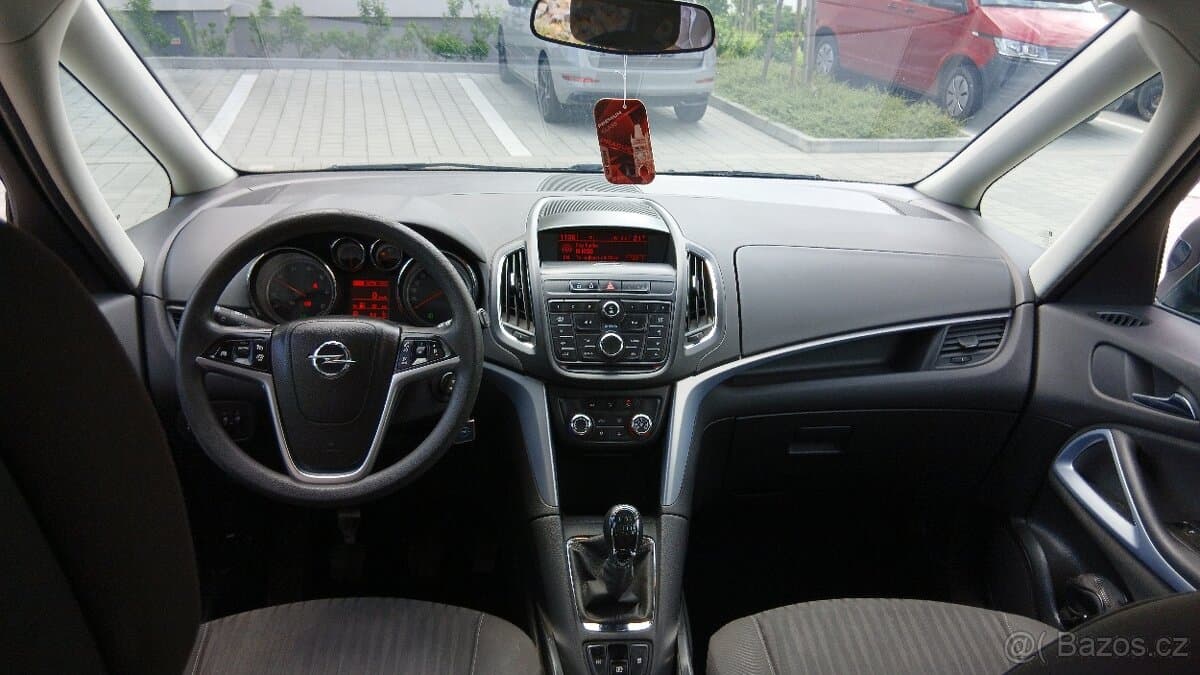 2016 Opel ZAFIRA - 10