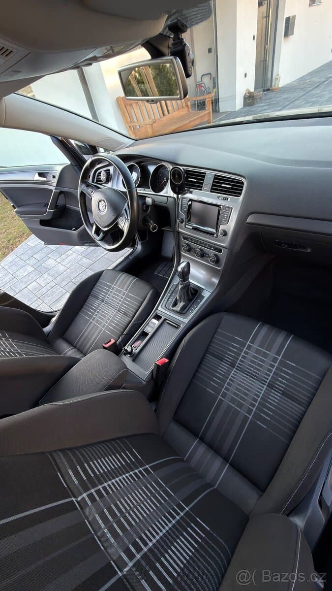 2016 Volkswagen GOLF - 10