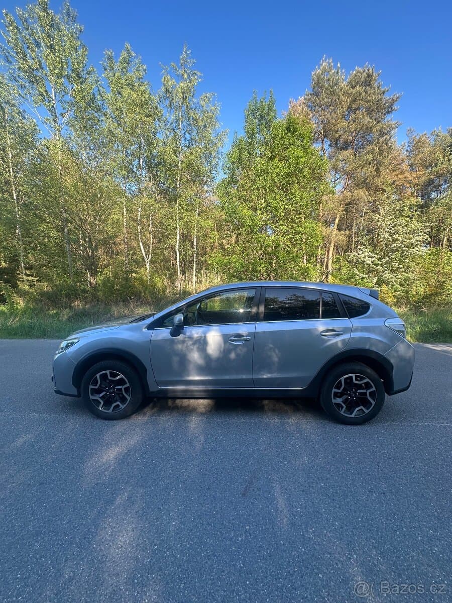 2017 Subaru XV - 10