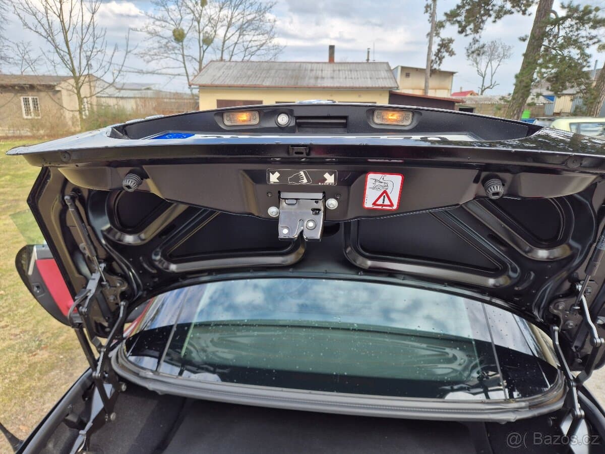 2008 Mercedes-Benz SL - 10