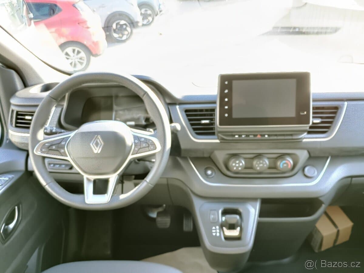 2026 Renault TRAFIC - 10