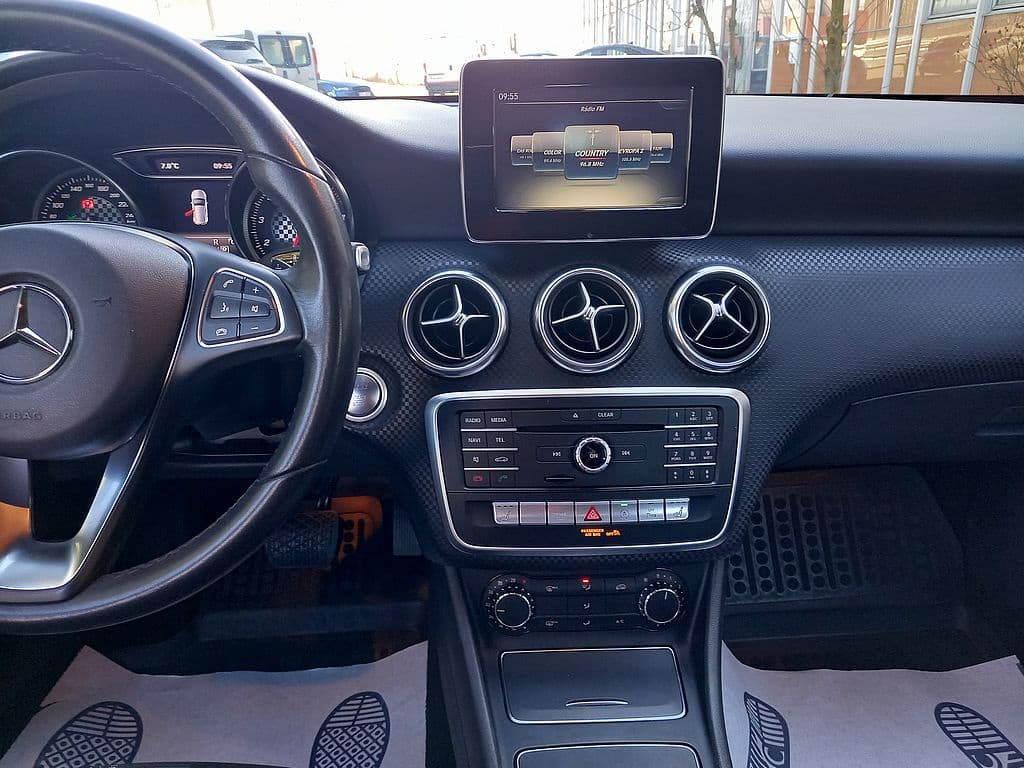 2017 Mercedes-Benz OSTATNÍ - 10
