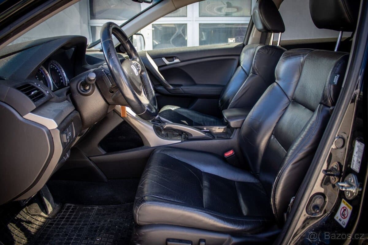 2009 Honda ACCORD - 10