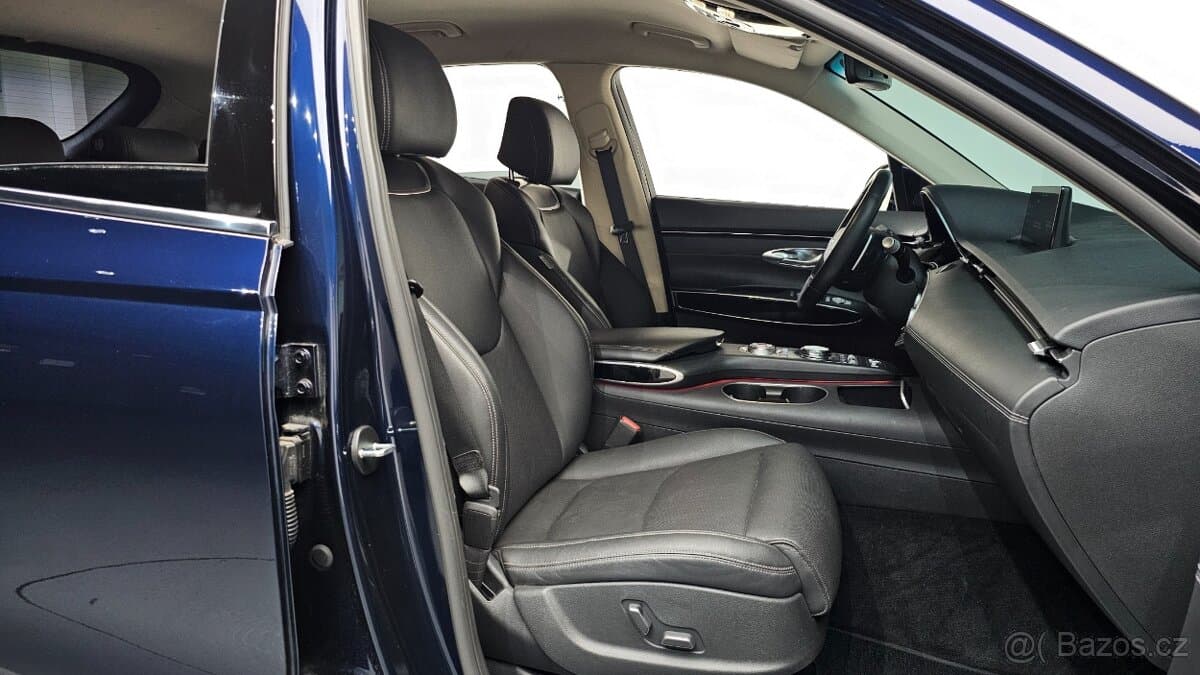 2021 Genesis GV70 - 10