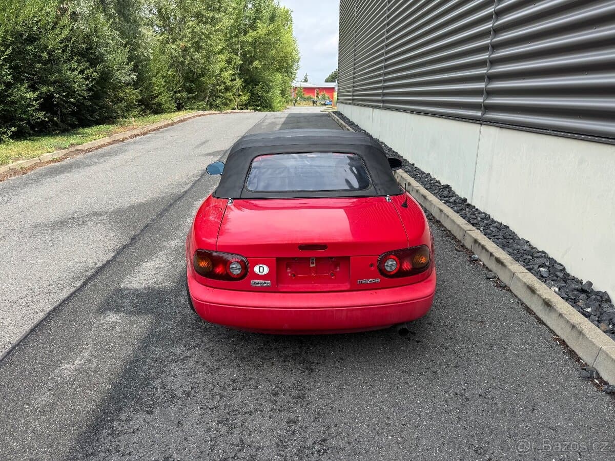 1991 Mazda MX-5 - 10