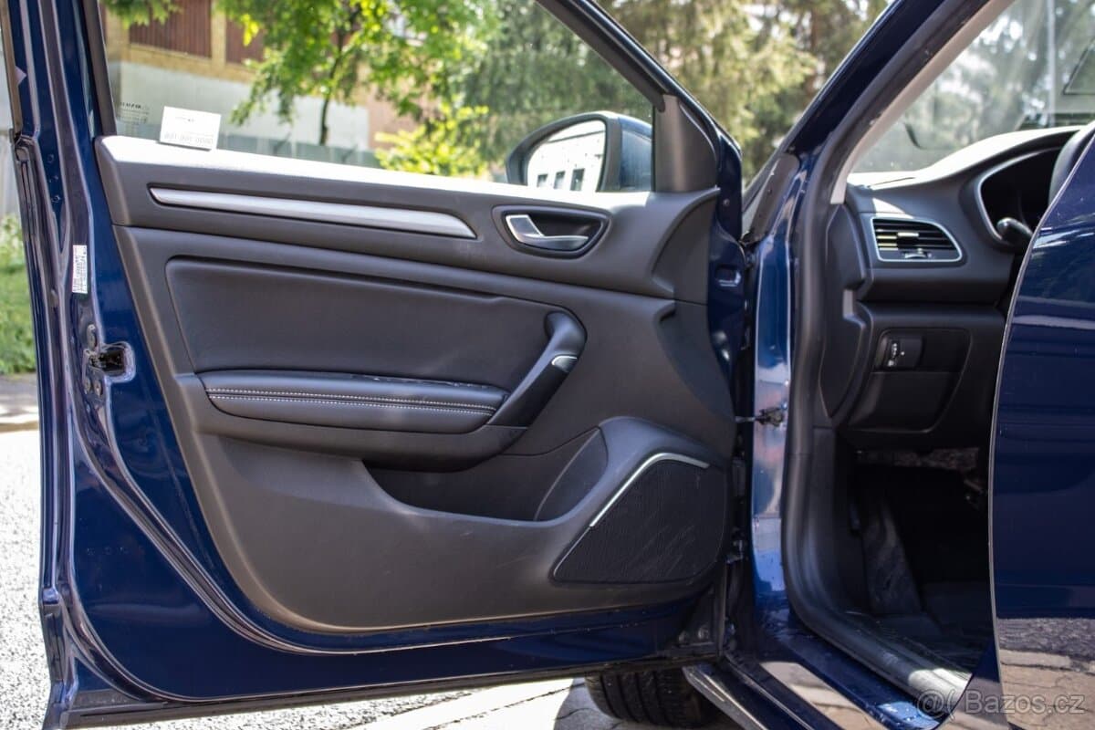 2018 Renault MEGANE - 10