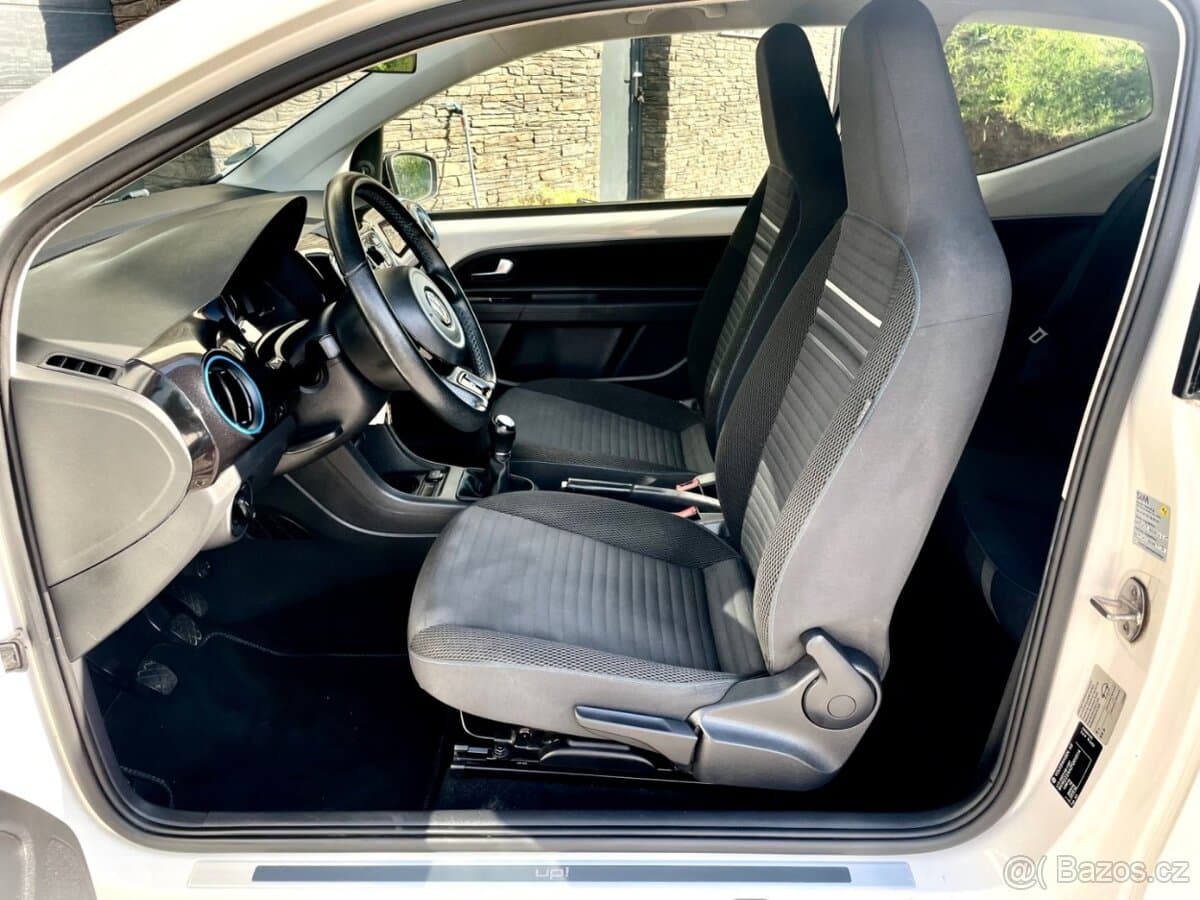 2014 Volkswagen UP! - 10