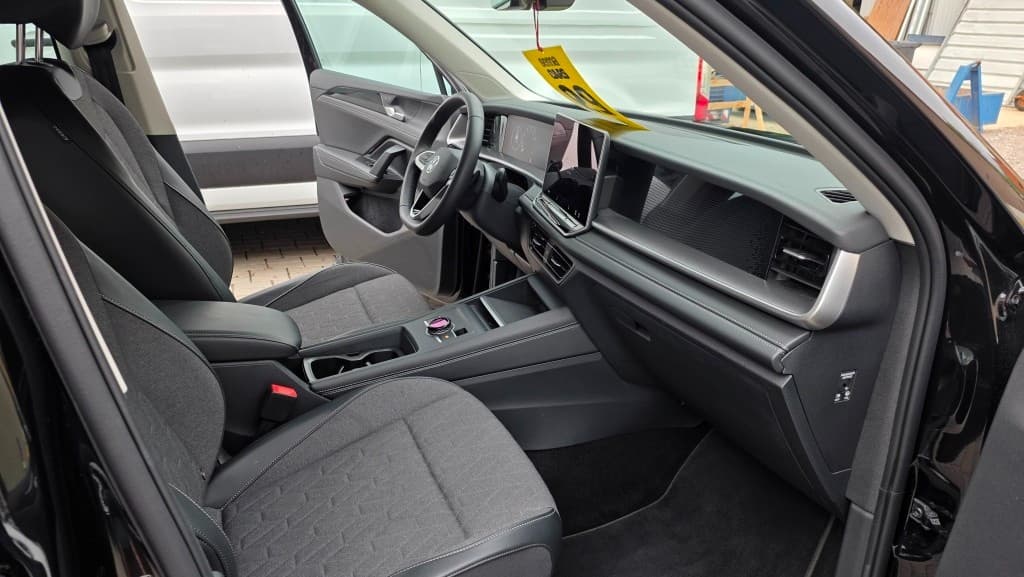 2025 Volkswagen TAYRON - 10