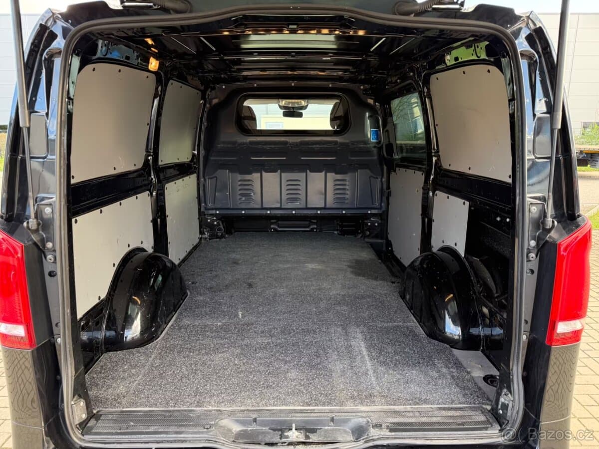 2023 Mercedes-Benz VITO - 10