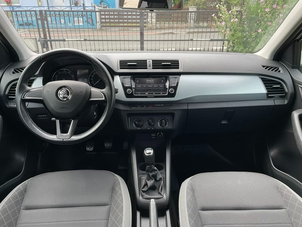 2019 Škoda FABIA - 10