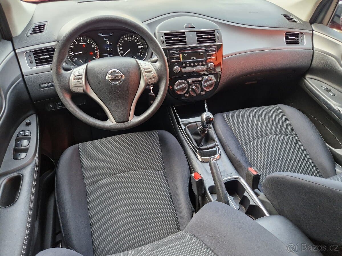 2015 Nissan OSTATNÍ - 10