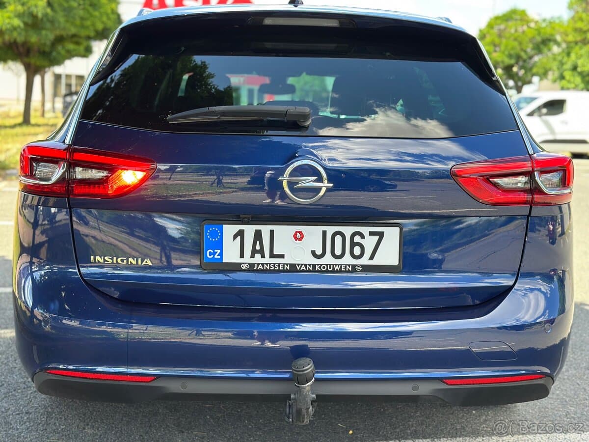 2021 Opel INSIGNIA - 10