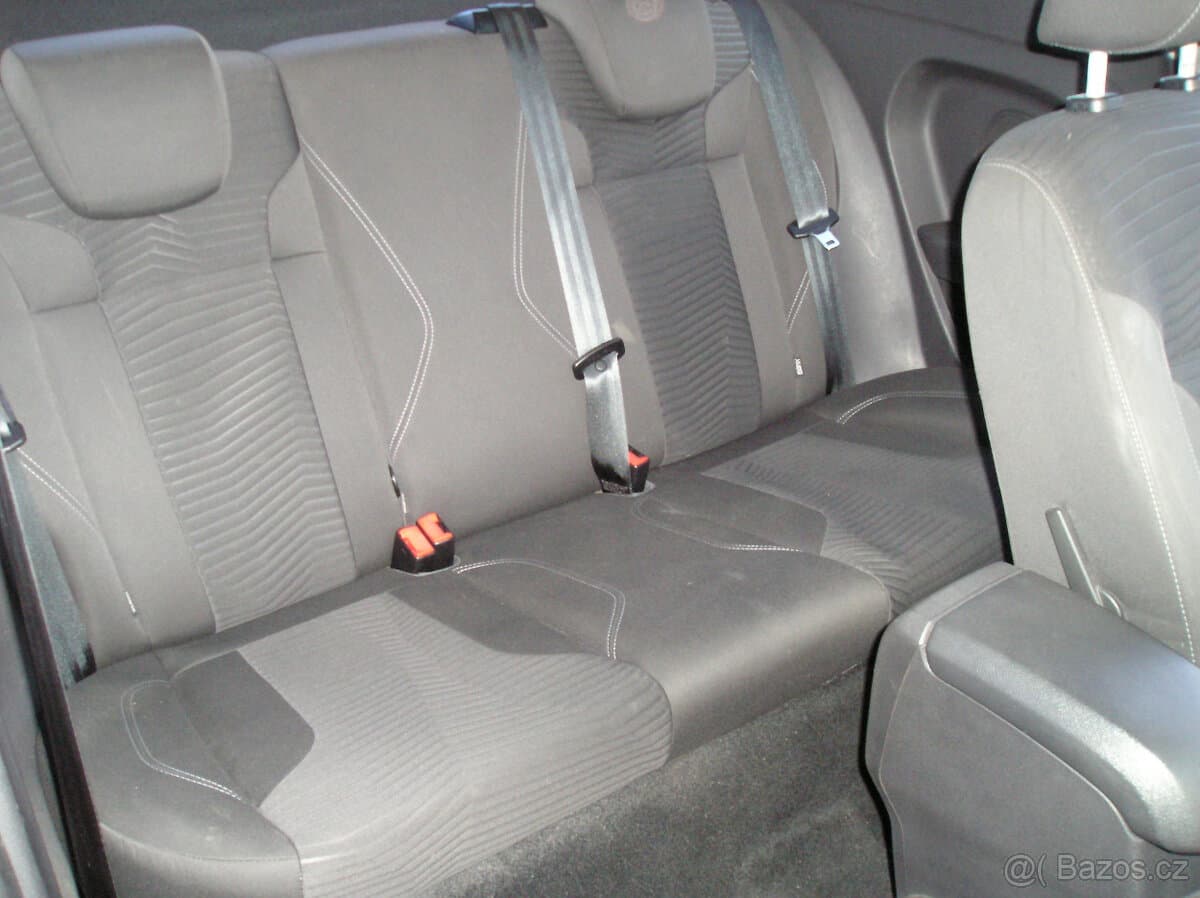2013 Ford FIESTA - 10