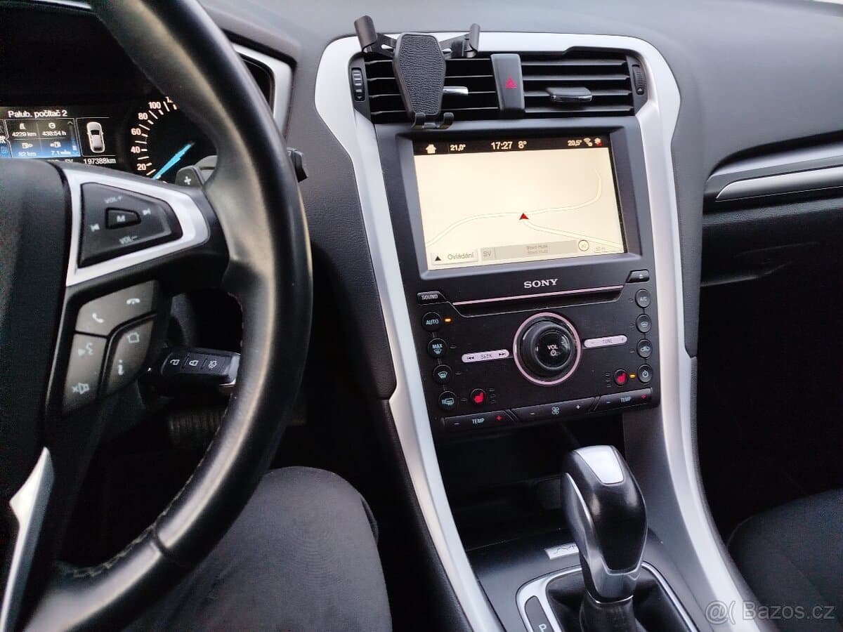 2019 Ford MONDEO - 10