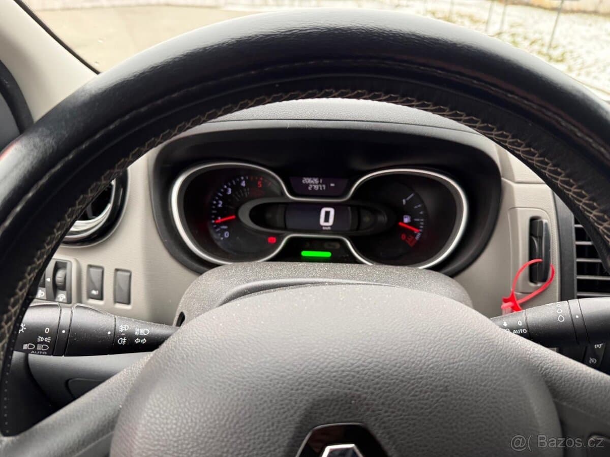 2019 Renault TRAFIC - 10