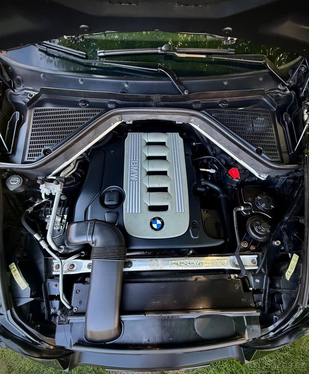 2009 BMW X5 - 10