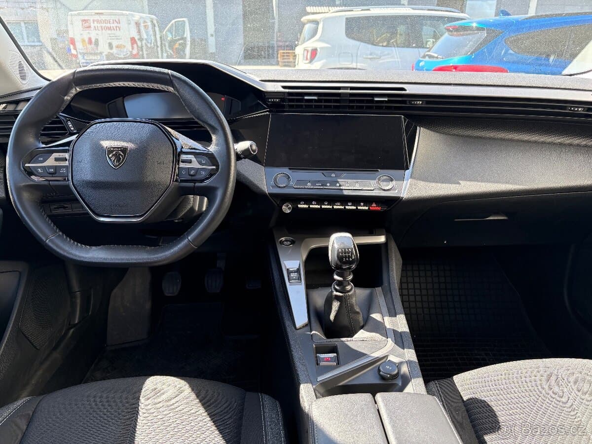 2022 Peugeot 308 - 10