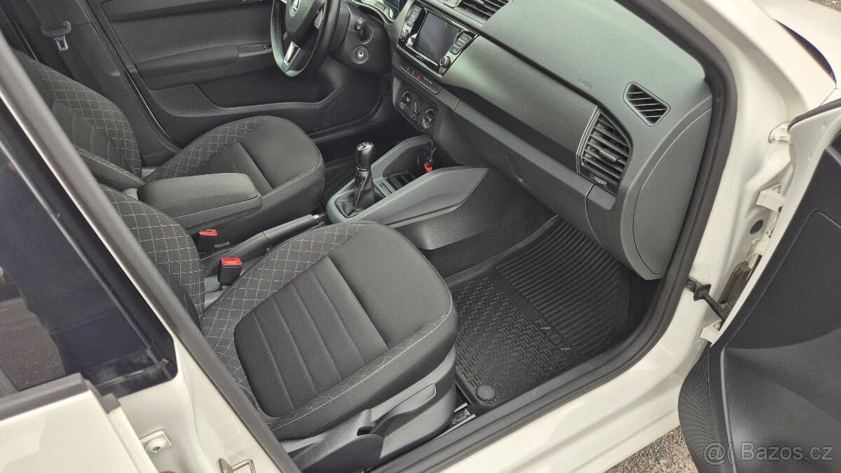 2016 Škoda FABIA - 10