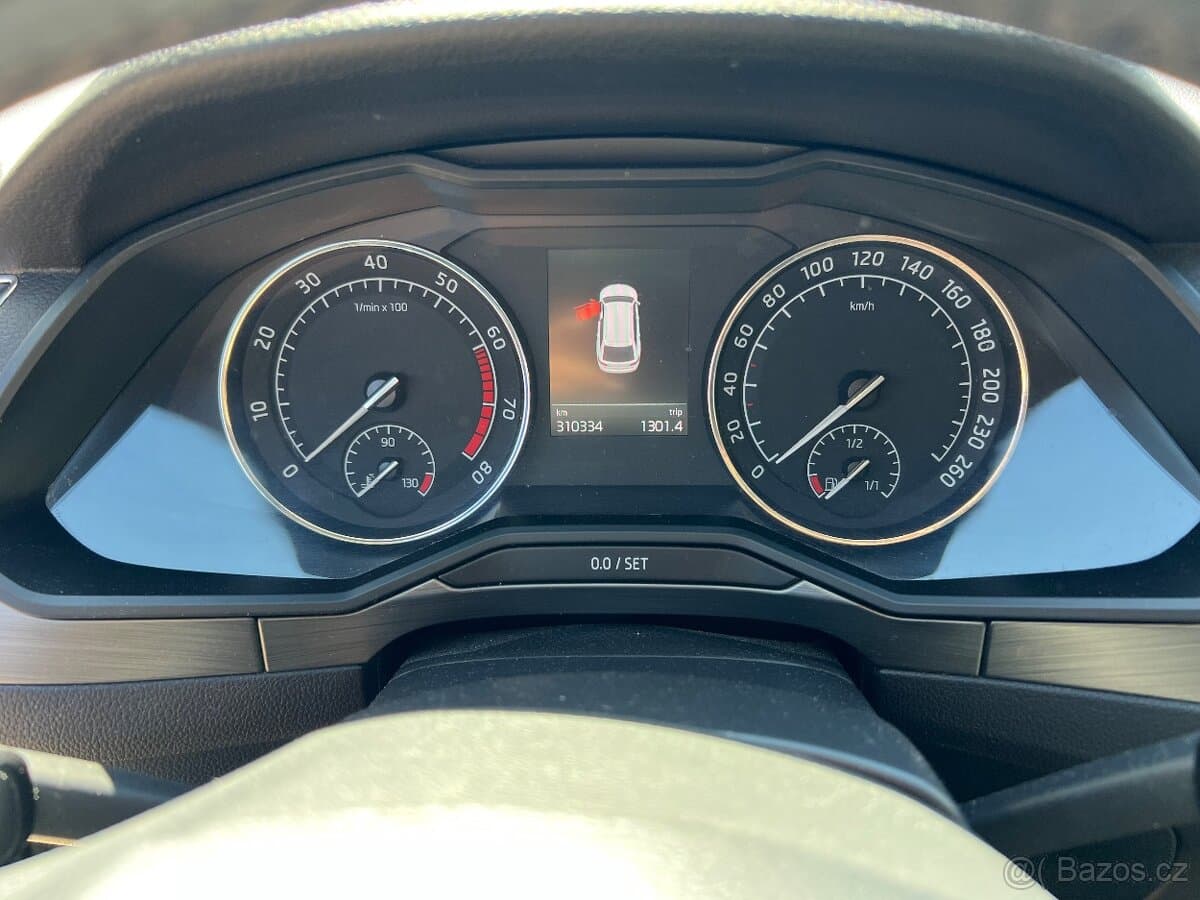 2018 Škoda SUPERB - 10