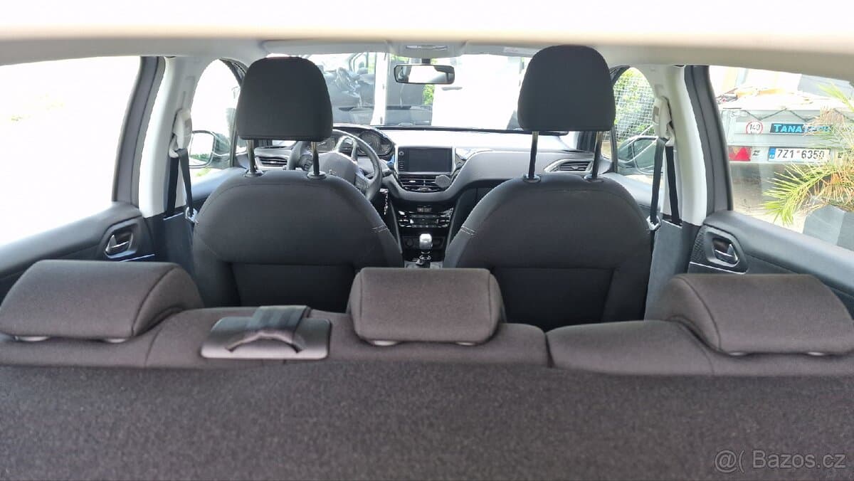 2019 Peugeot 2008 - 10
