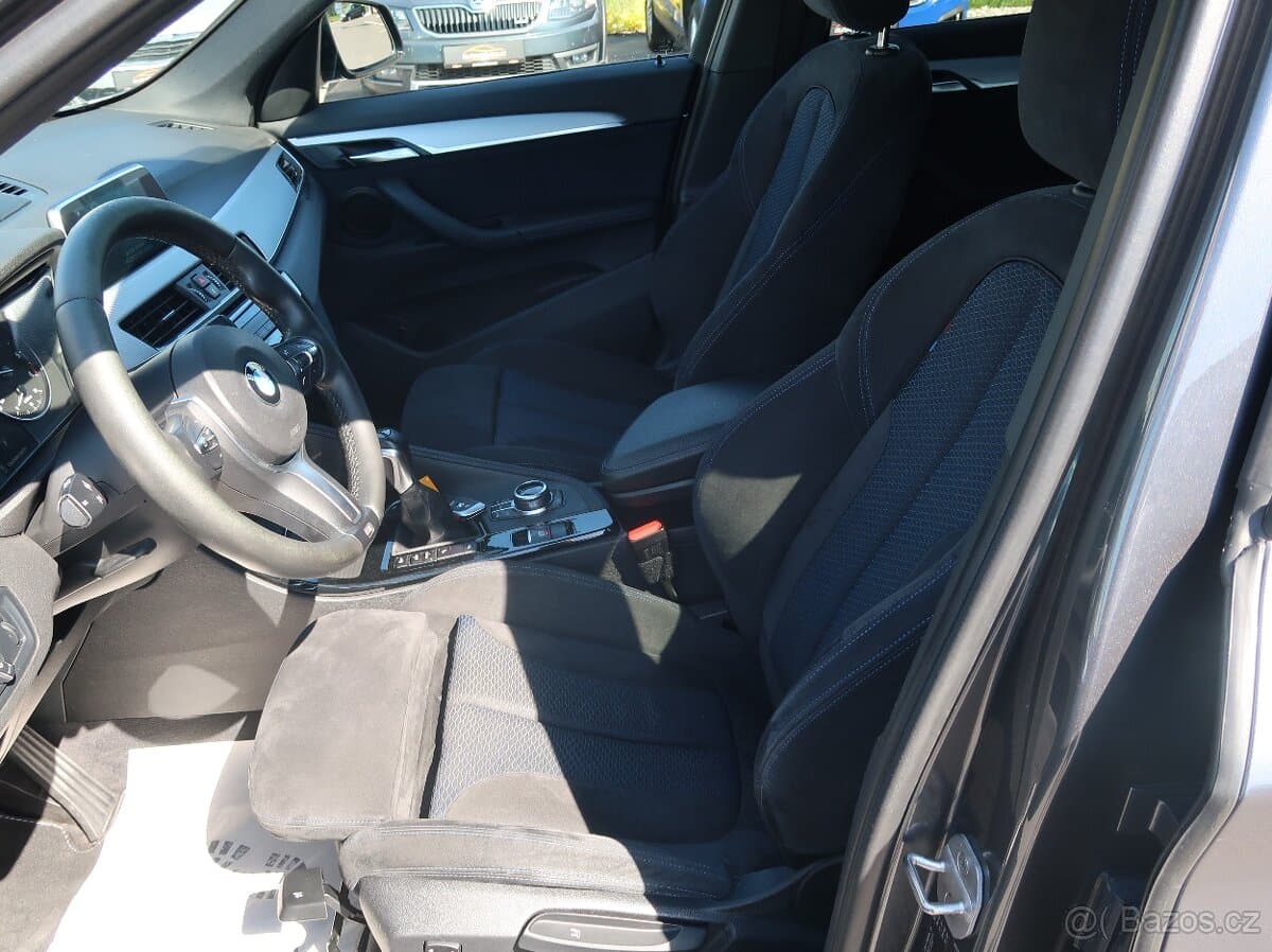 2018 BMW X1 - 10