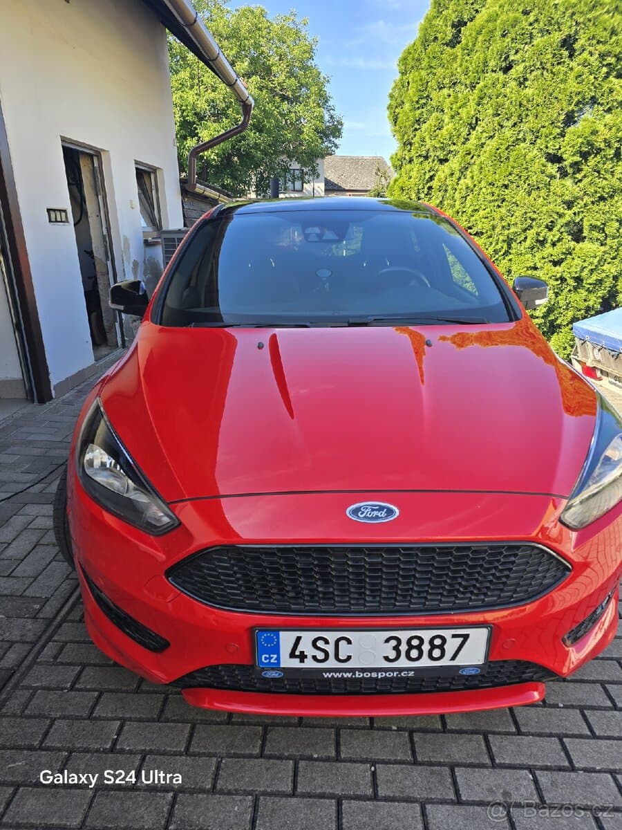 2017 Ford FOCUS - 10