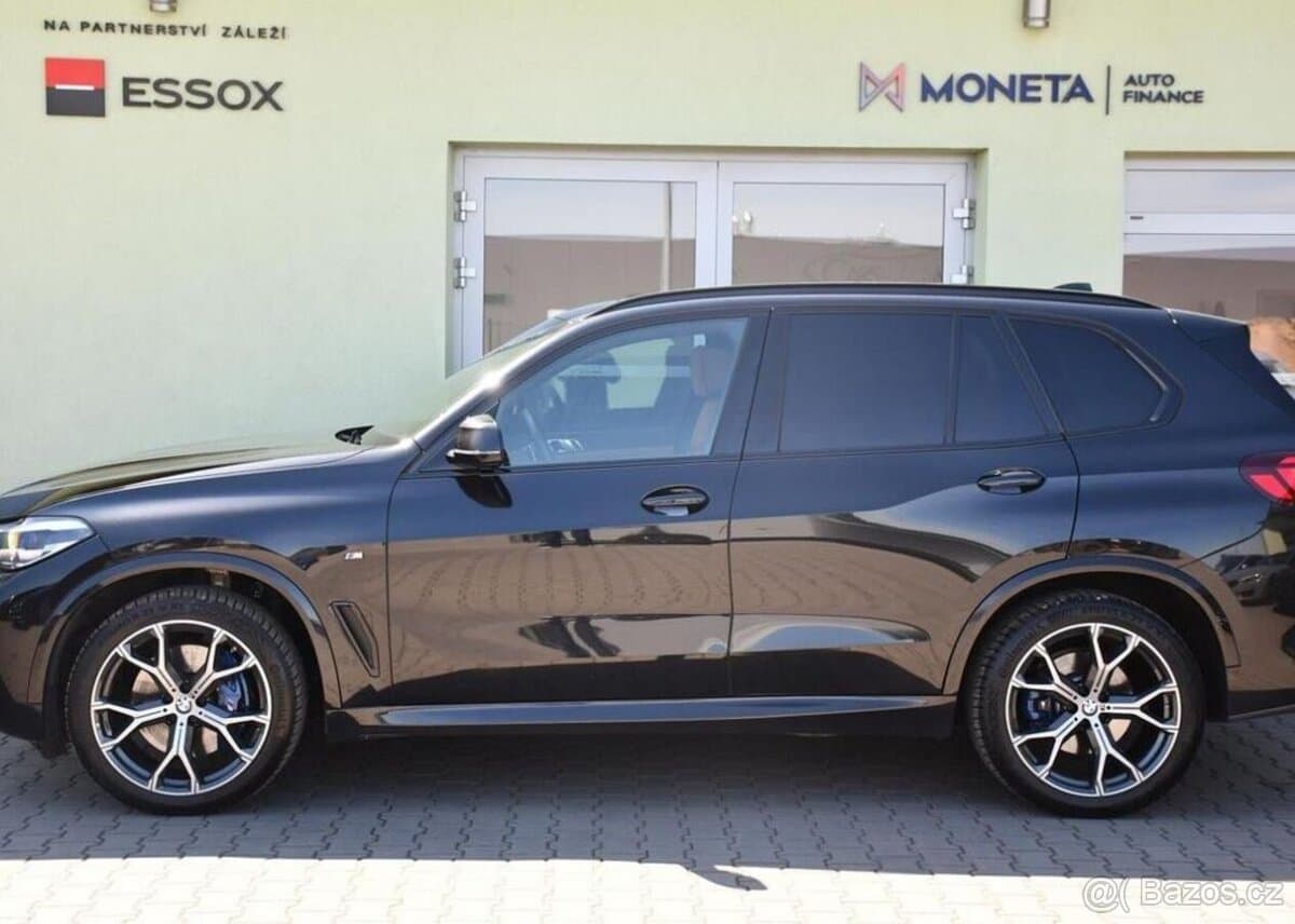 2022 BMW X5 - 10