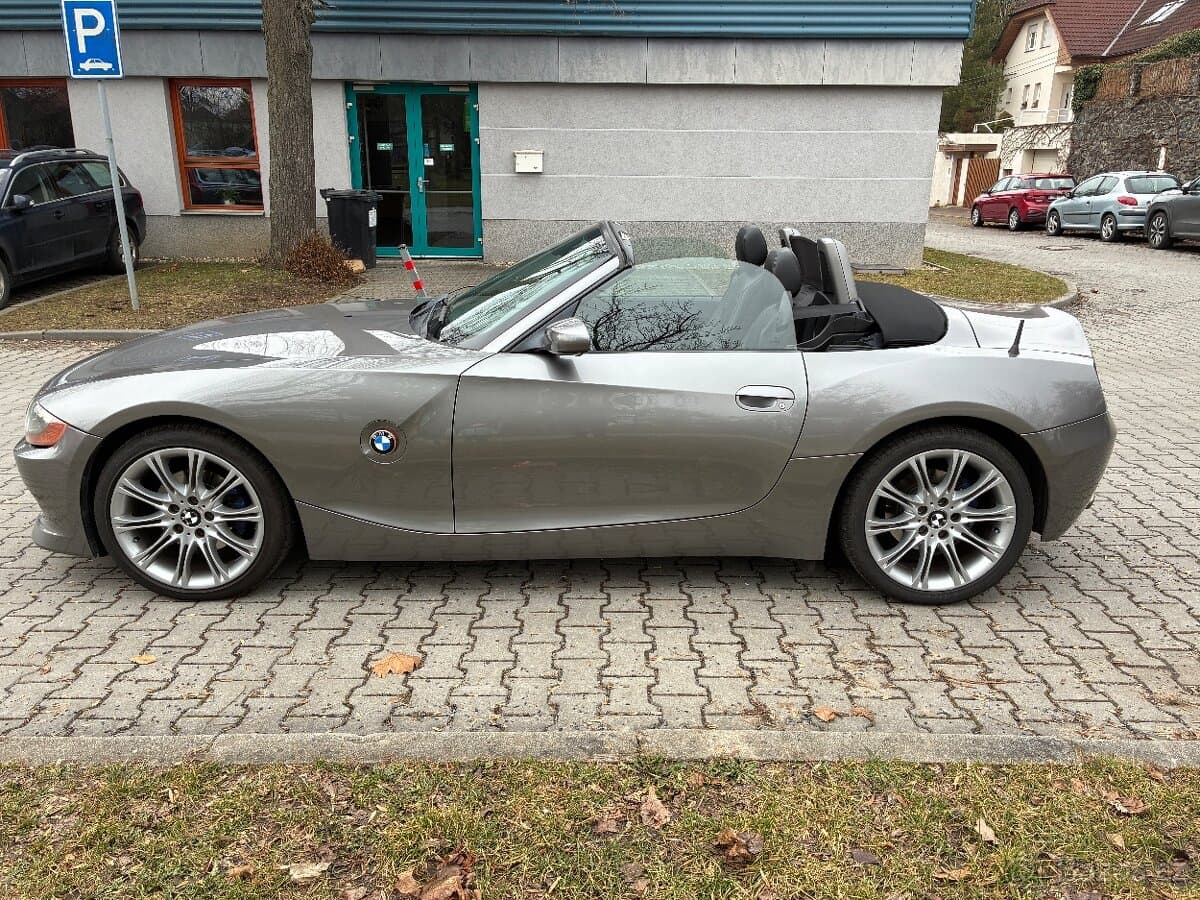 2003 BMW Z4 - 10