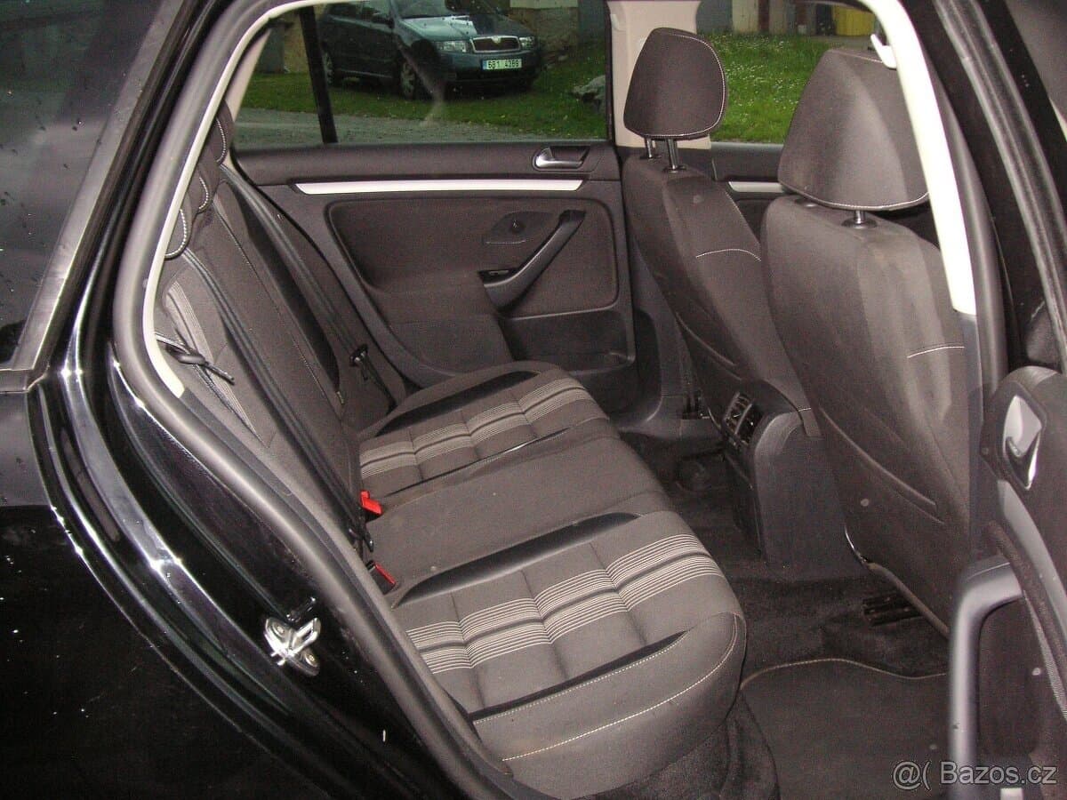 2013 Volkswagen GOLF - 10